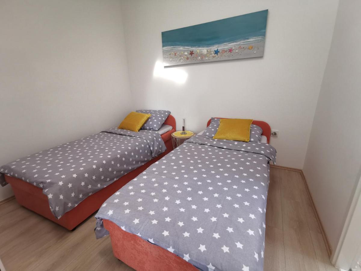 Apartmani Koin メドゥリン エクステリア 写真