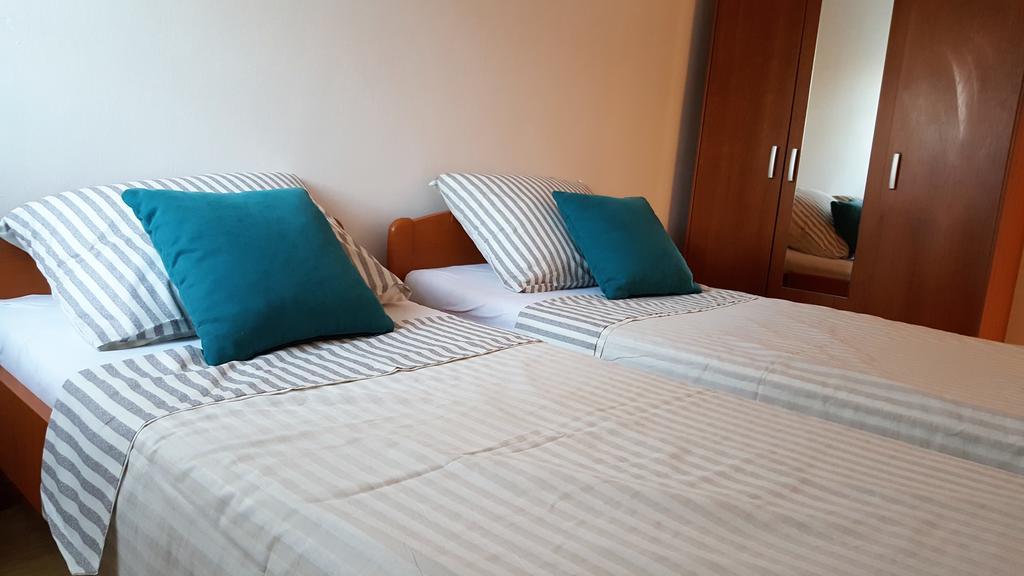 Apartmani Koin メドゥリン エクステリア 写真